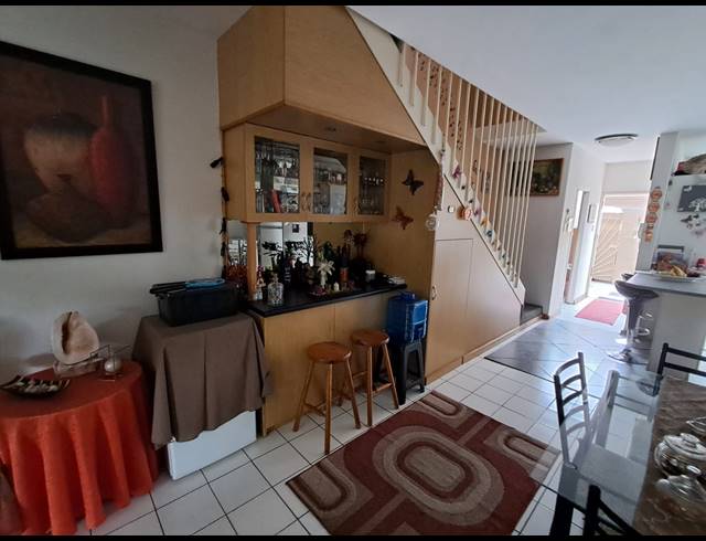 2 BEDROOM DUPLEX RENTED IN THREE RIVERS